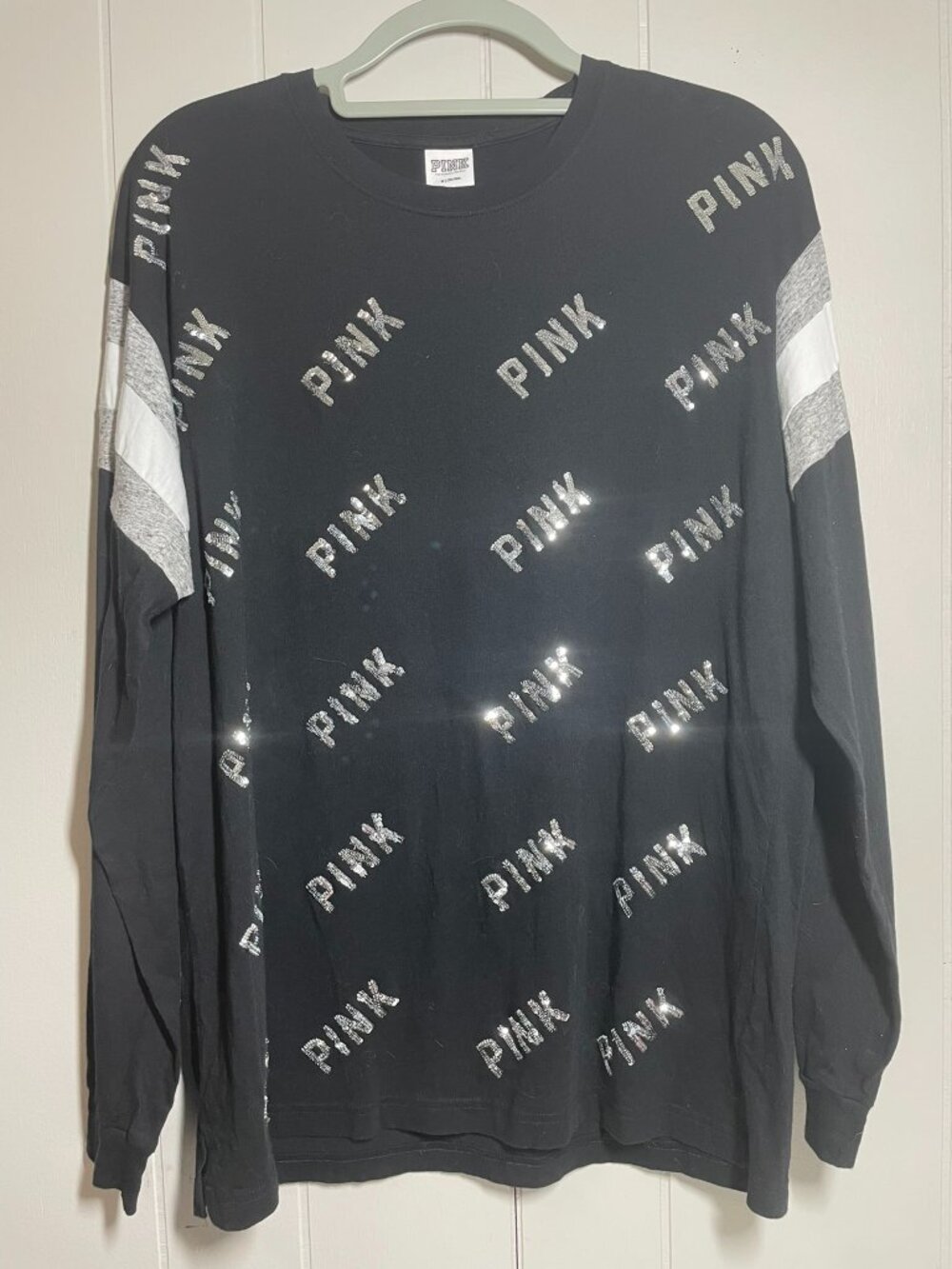 Long sleeve shirt, silver print